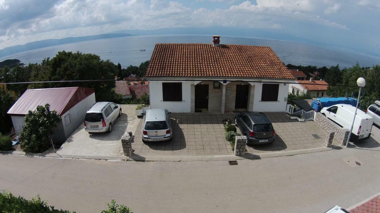Apartments Sudic Njivice Exteriör bild