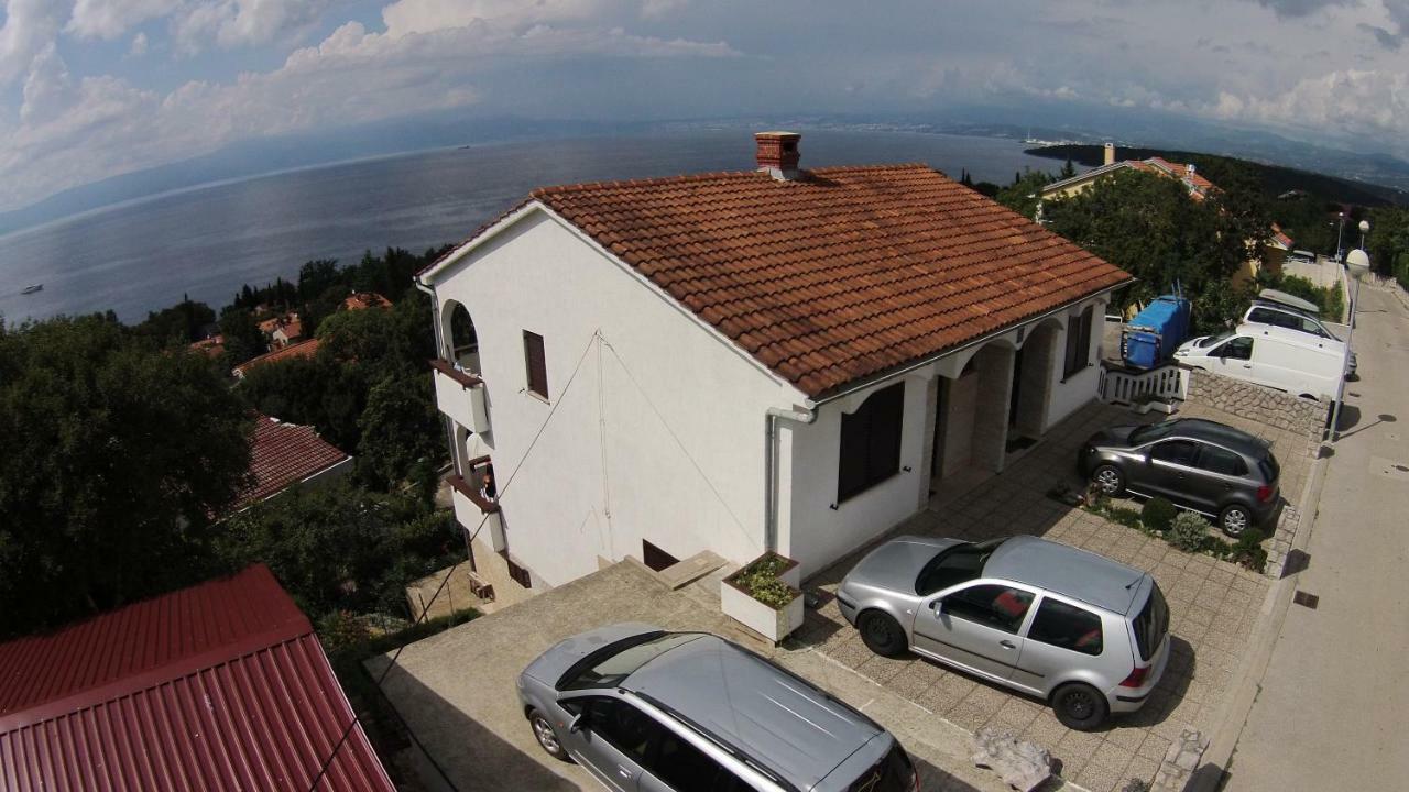 Apartments Sudic Njivice Exteriör bild